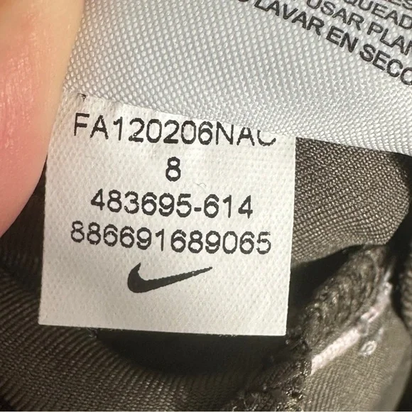 Nike Golf Tour Performance size 8 shorts, brown/black, pink swoosh, athletic - Picture 6 of 10